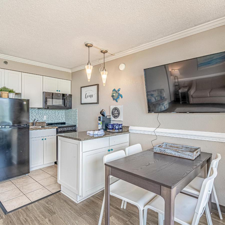 Soothing Oceanview Getaway -- Free Wi-Fi & Free Parking, New Listing Myrtle Beach Exterior photo